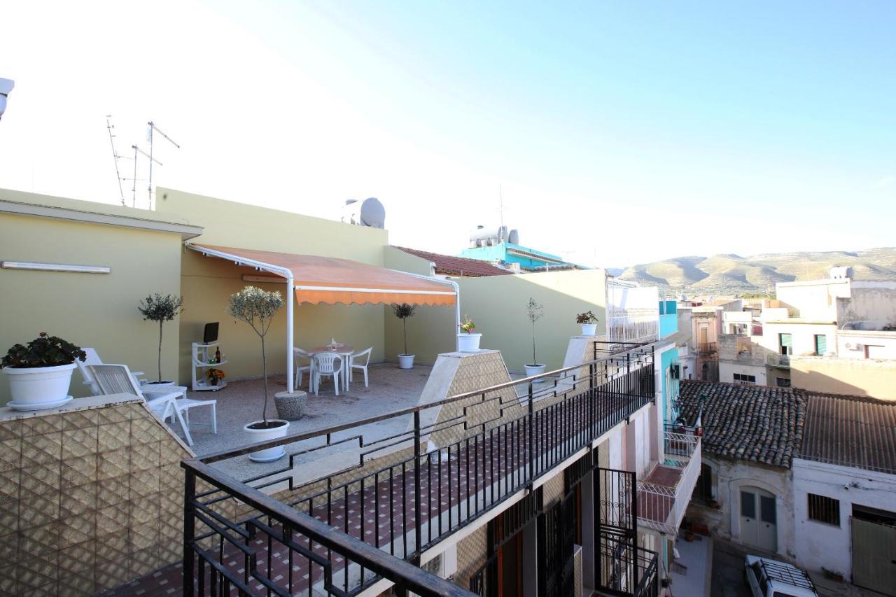 אבולה Re Sole Case Vacanze - Esclusivo Attico M A R T E Con Spaziosissima Terrazza Solarium Attrezzata מראה חיצוני תמונה