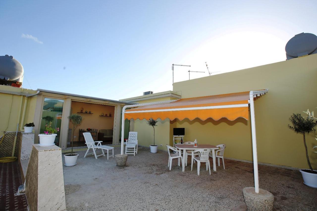 אבולה Re Sole Case Vacanze - Esclusivo Attico M A R T E Con Spaziosissima Terrazza Solarium Attrezzata מראה חיצוני תמונה