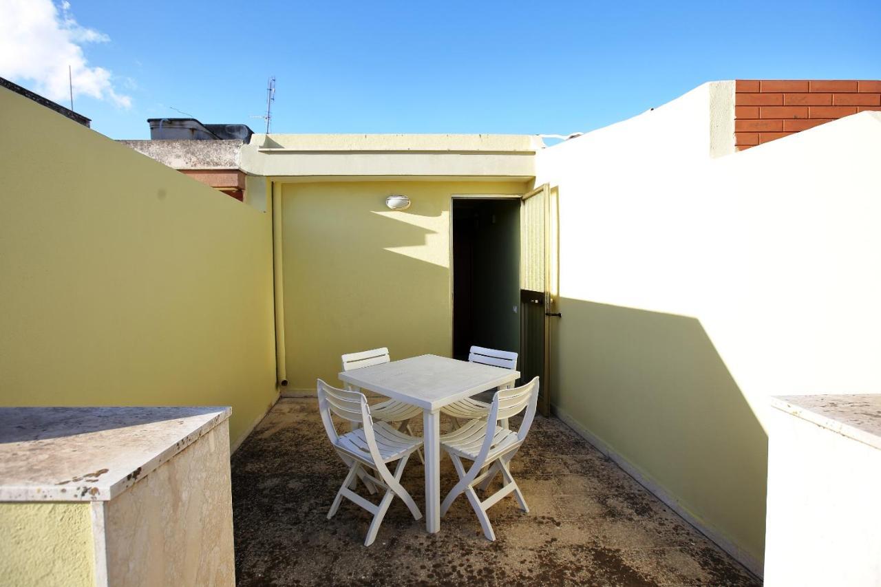 אבולה Re Sole Case Vacanze - Esclusivo Attico M A R T E Con Spaziosissima Terrazza Solarium Attrezzata מראה חיצוני תמונה